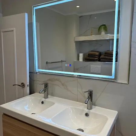 New Luxe House