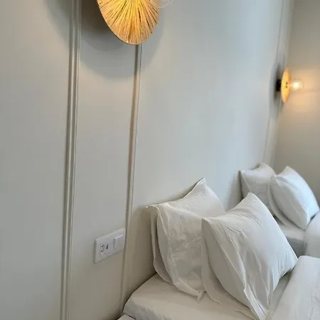 New Luxe House *